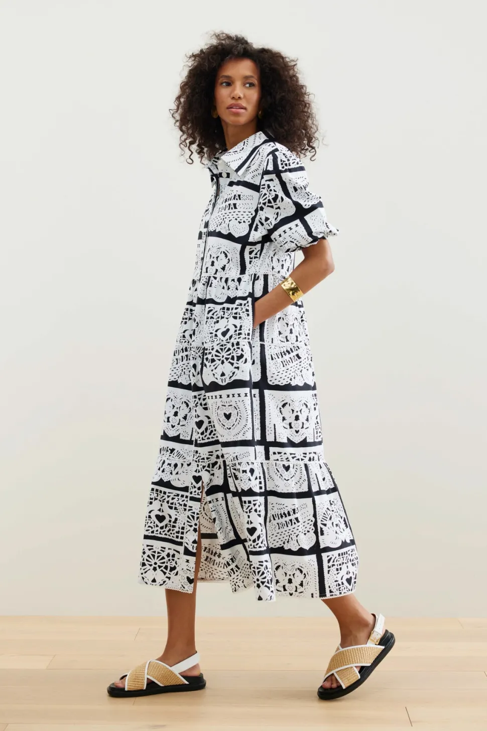 binny__casamiento__flags__3.webp Binny - CASAMIENTO - Flags Black/White - Cotton Shirt Dress