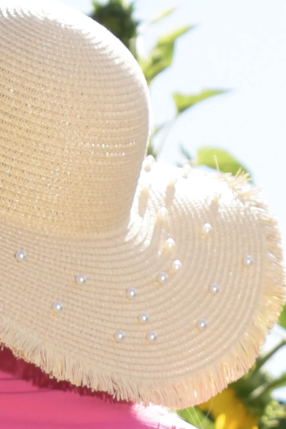 curate__stealing_the_show_4.webp Curate - Stealing the Show Hat - Natural or Black