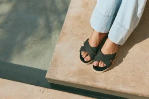 Eb & Ive - Halcyon Wedge - Sable