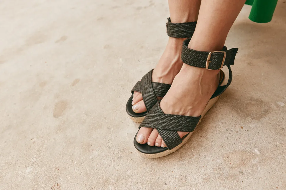 eb__ive__halcyon_wedge__s_5.webp Eb & Ive - Halcyon Wedge - Sable