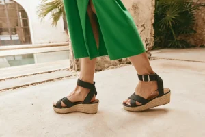 Eb & Ive - Halcyon Wedge - Sable