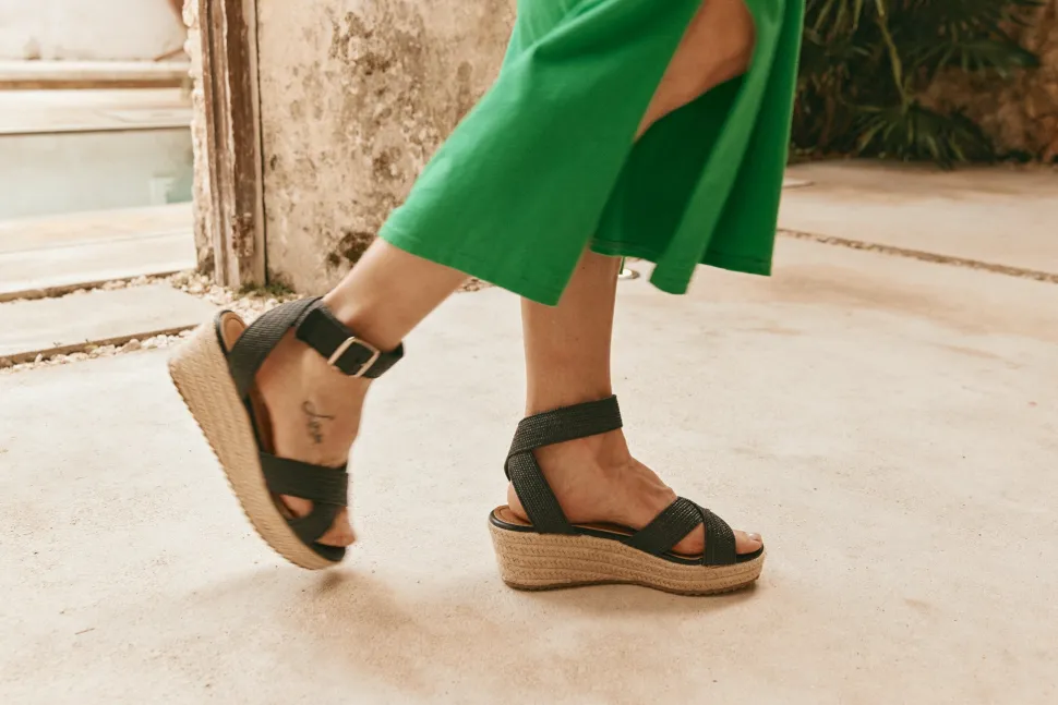 eb__ive__halcyon_wedge__s_7.webp Eb & Ive - Halcyon Wedge - Sable