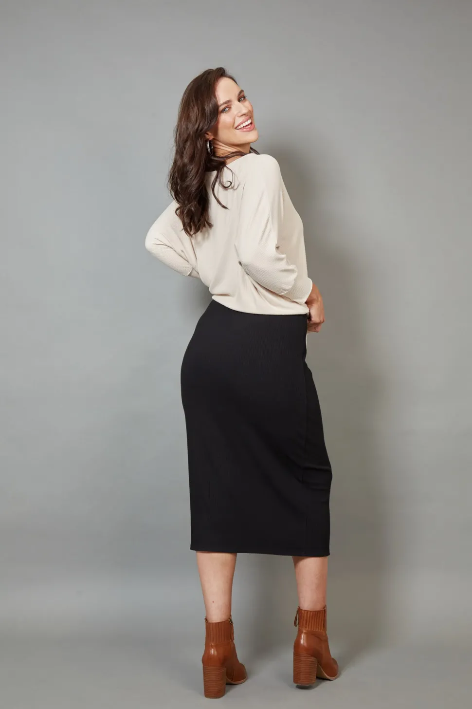 eb__ive__studio_jersey_sk_4.webp Eb & Ive - Studio Jersey Skirt - Ebony Black FINAL SALE