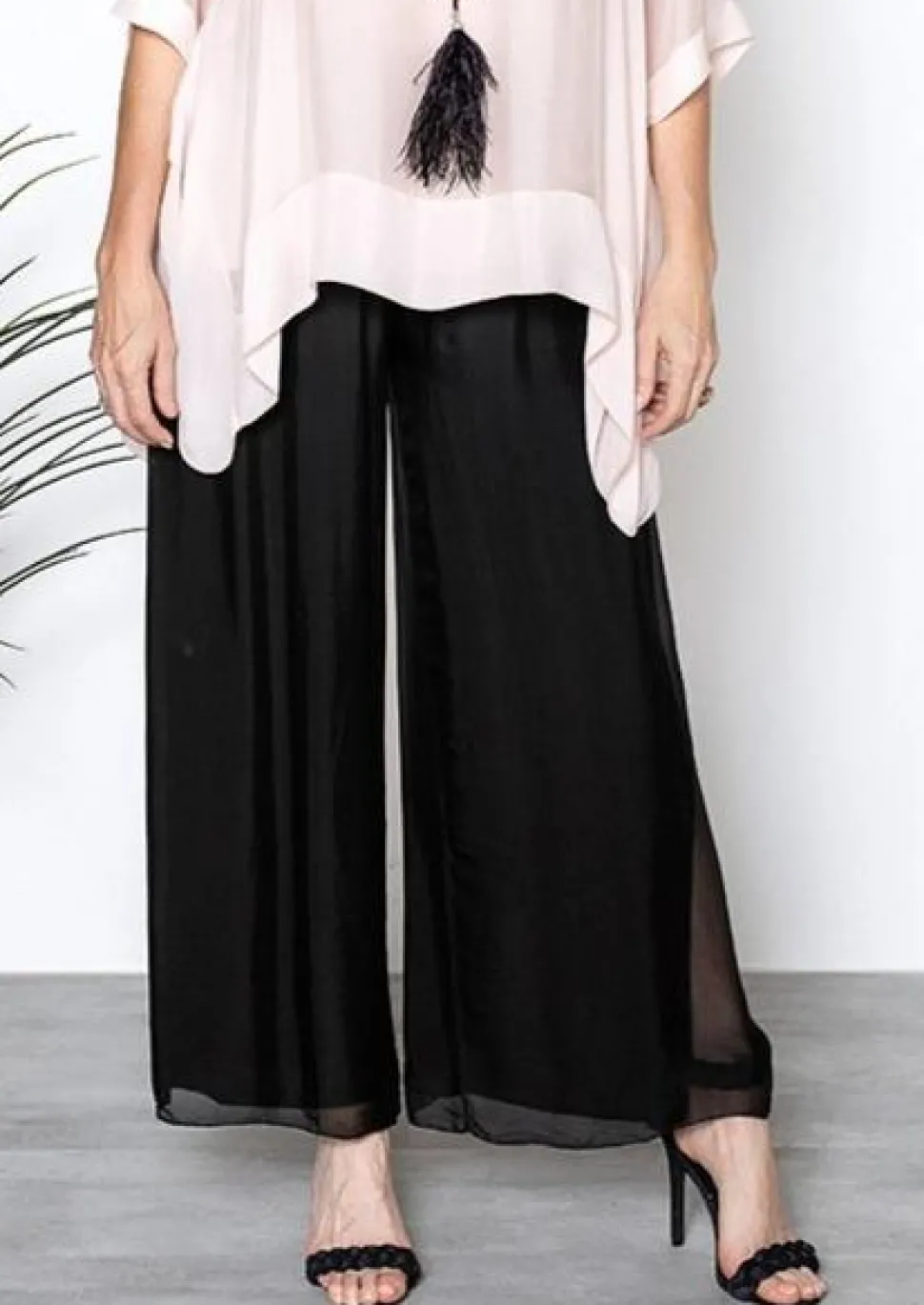 imagine__black_silk_gia_p_0.webp Imagine - Black Silk Gia Pant with Split 10IM2184