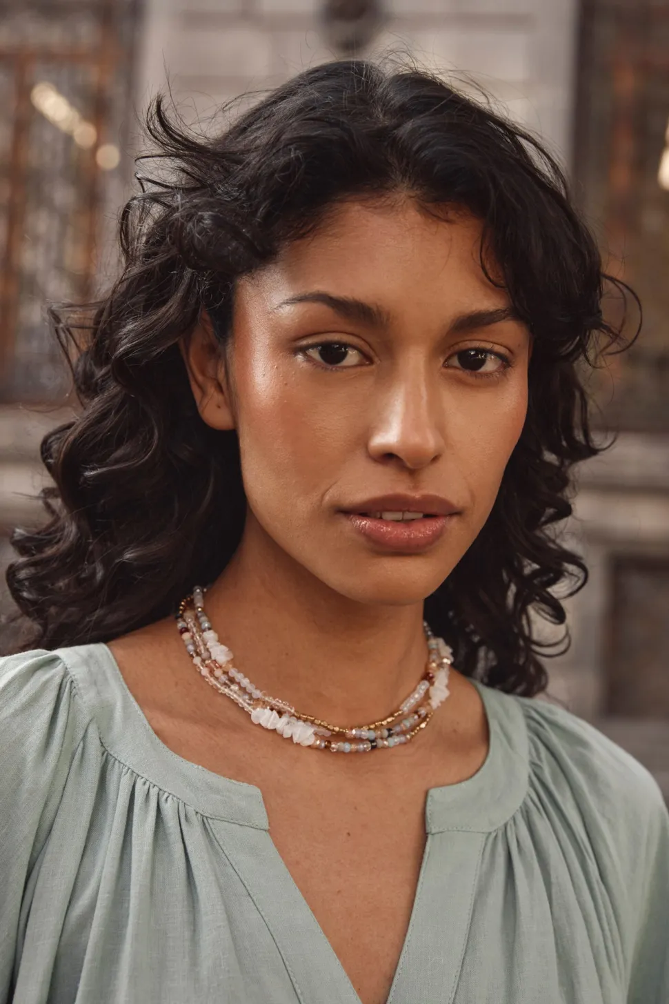 isle_of_mine__nouveau_nec_2-1.webp Isle of Mine - Nouveau Necklace - Stone