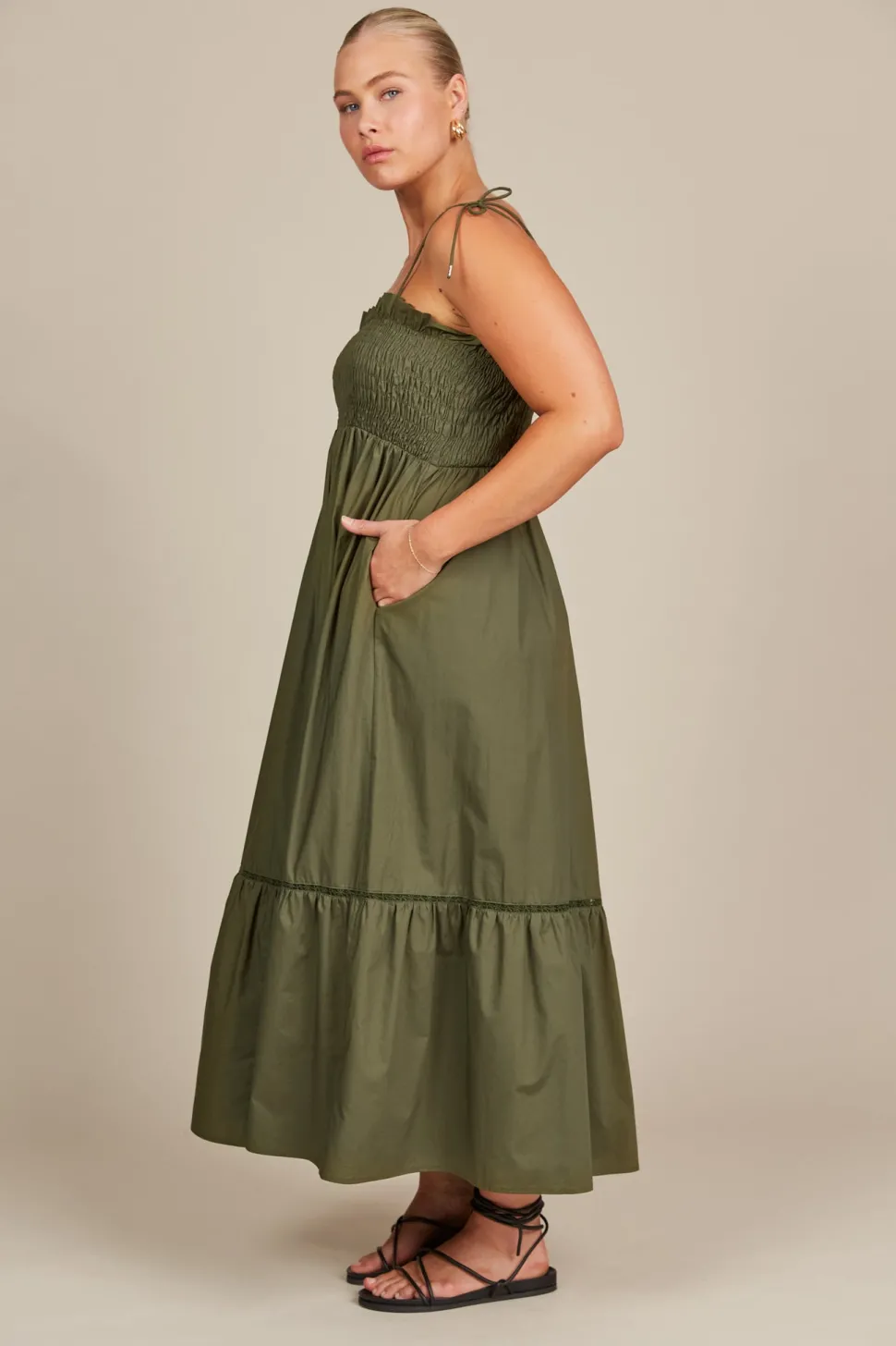 isle_of_mine__remi_shirre_4-1.webp Isle of Mine - Remi Shirred Maxi Dress - Olive