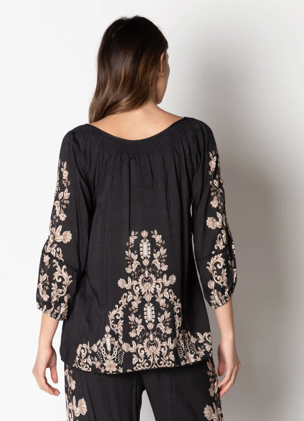 lula_soul__samara_top__bl_1.webp Lula Soul - Samara Top - Black