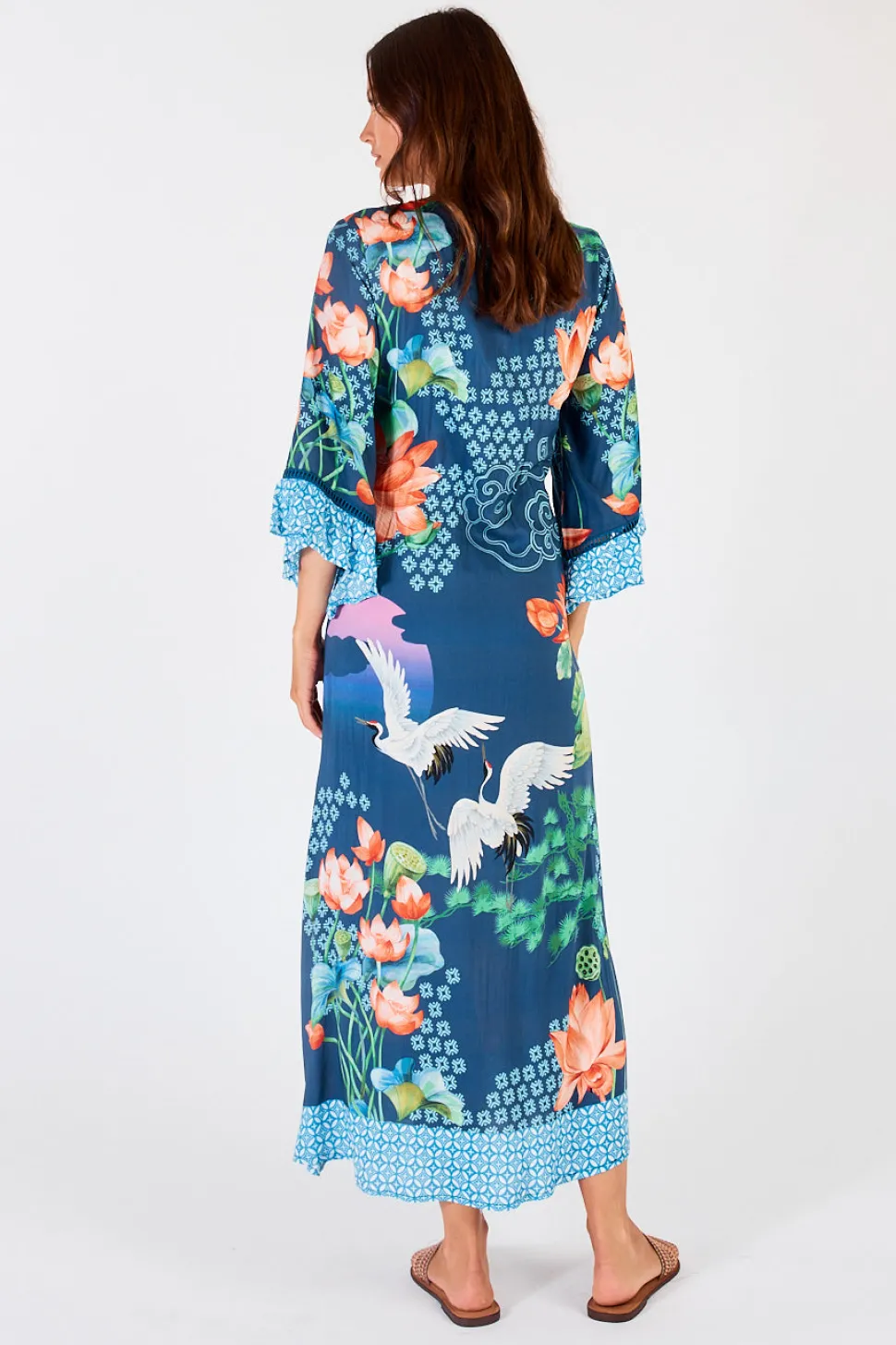 lula_soul__yoshiko_midi_d_2.webp Lula Soul - Yoshiko Midi Dress - Navy