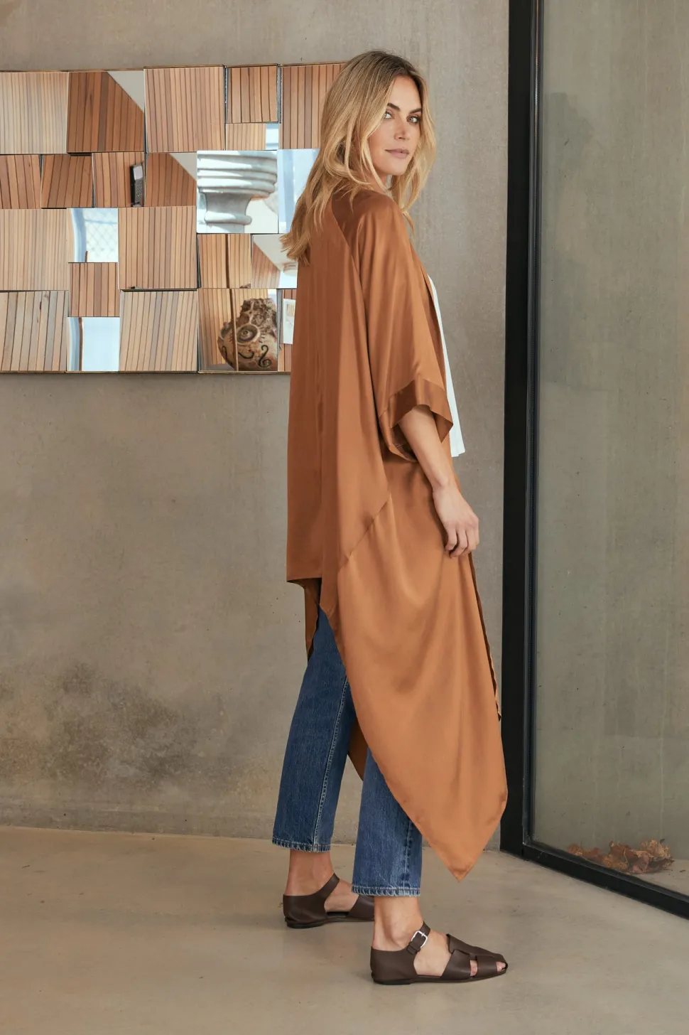 ma_dainty__ginori__kimono_5.webp MA Dainty - GINORI - Kimono - BLACK DTY01560 FINAL SALE