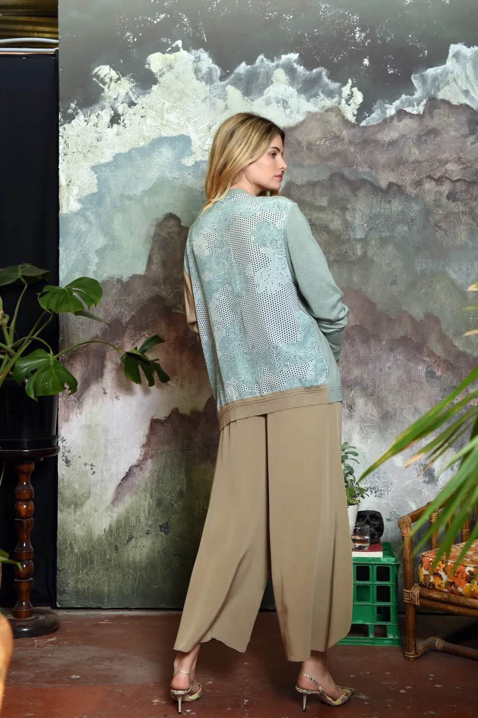 ma_dainty__woylie__pant___5.webp MA Dainty - WOYLIE - Pant - Black, Bran, Soft Green DTY03185 FINAL SALE
