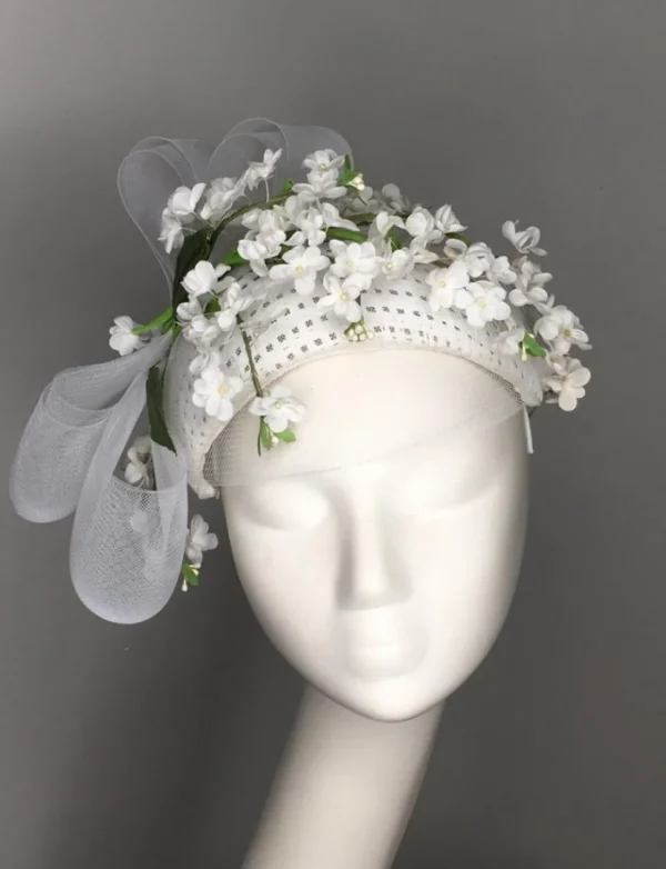 Melanie Ferrero - White Weave Bandeau with Green Flowers