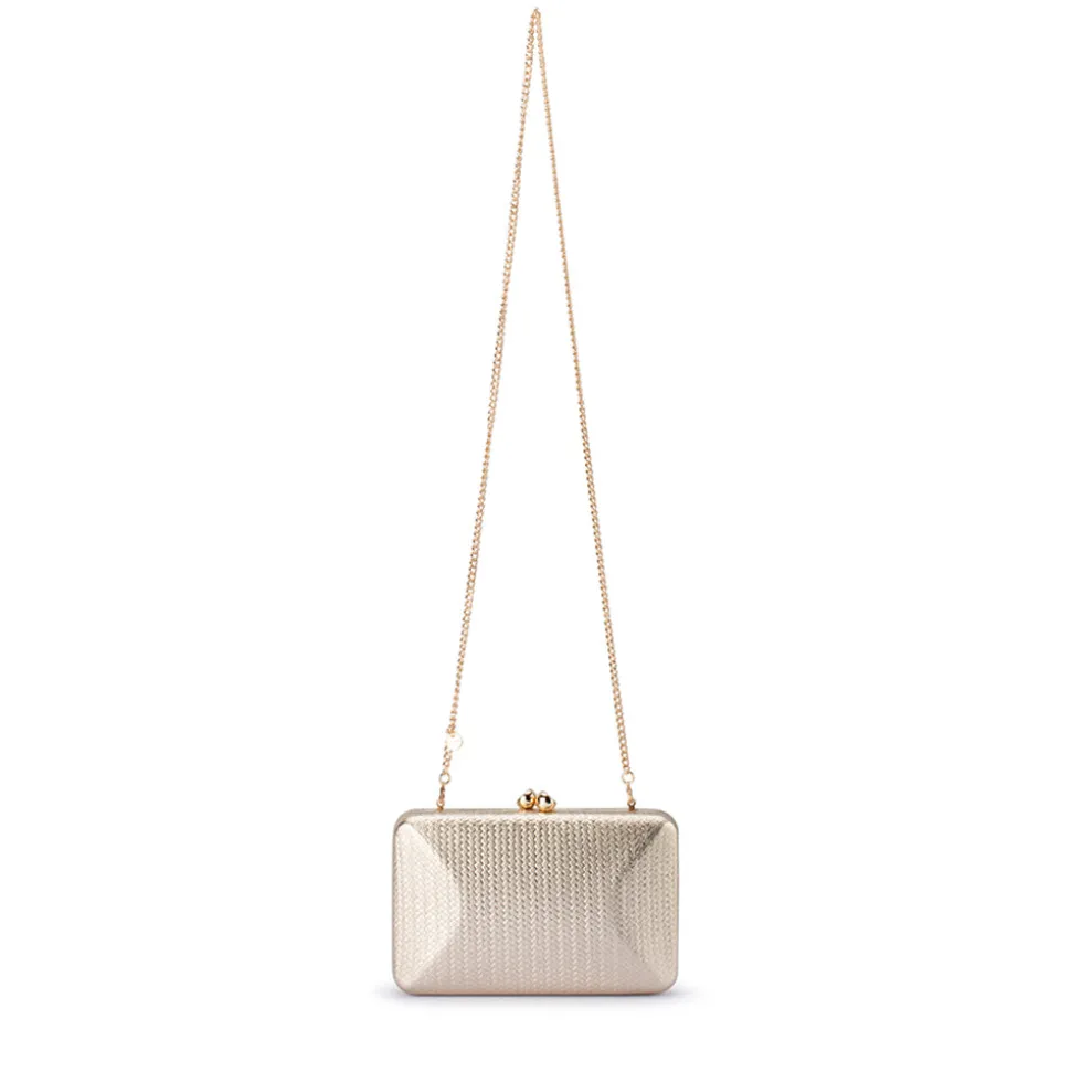 olga_berg__gold_chica_met_2.webp Olga Berg - GOLD CHICA Metallic Textured Clutch - OB4803