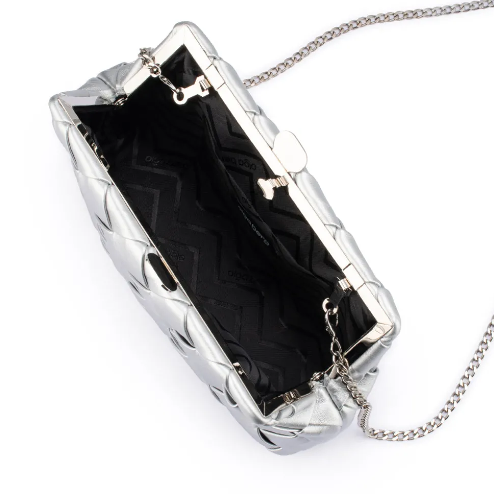 olga_berg__silver_quinn_w_3.webp Olga Berg - Silver QUINN Woven Clutch - OB2122