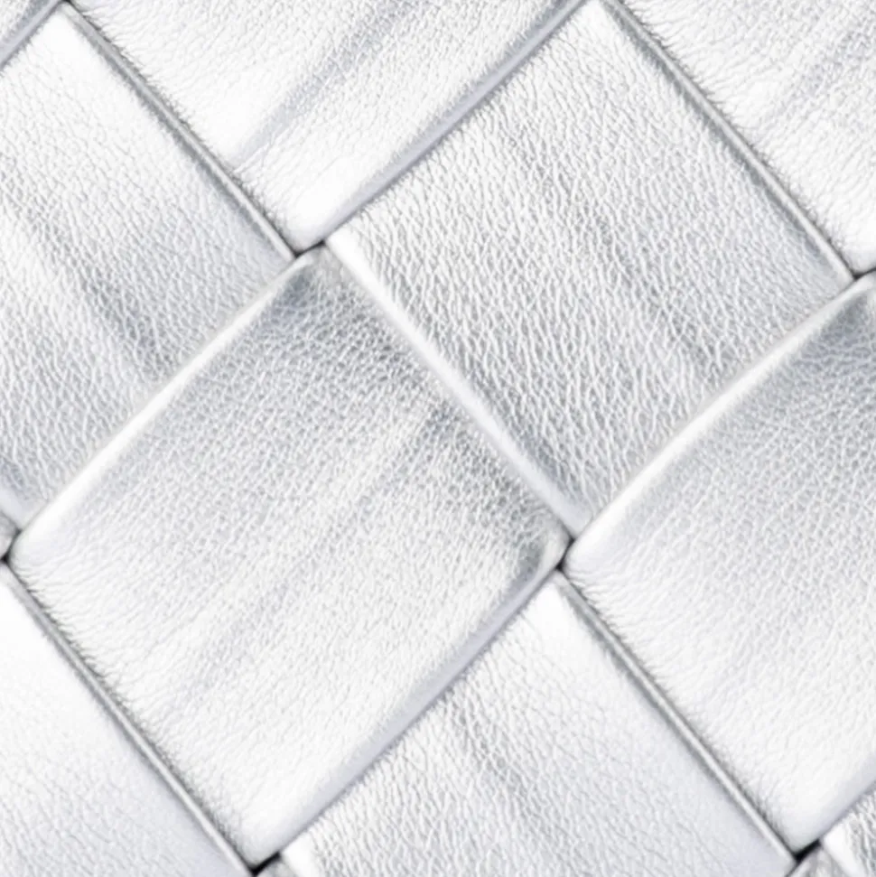 olga_berg__silver_quinn_w_5.webp Olga Berg - Silver QUINN Woven Clutch - OB2122