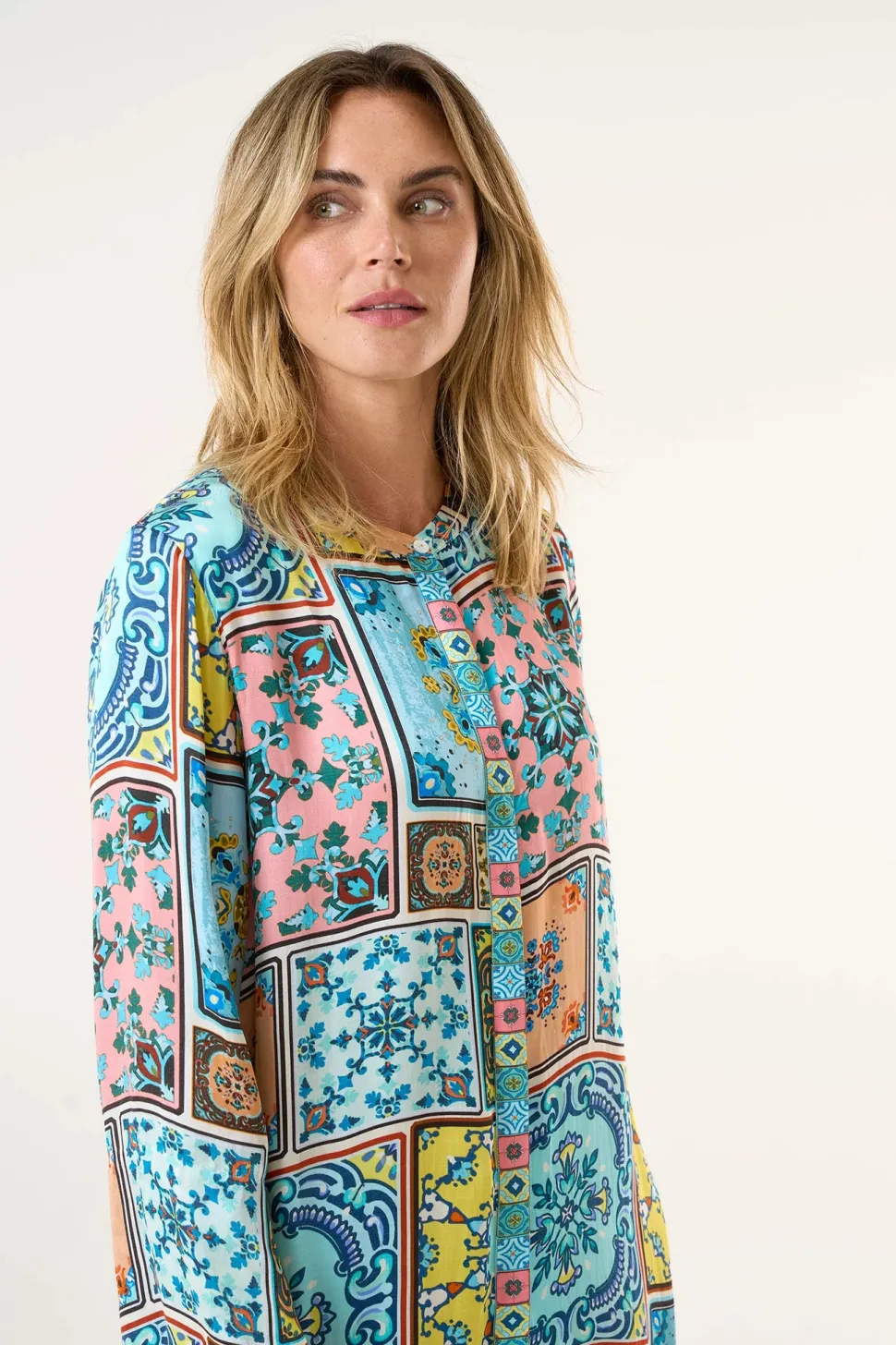 oneseason__sani_maxi_prin_2.webp Oneseason - Sani Maxi Print - Cupro - Casablanca Multi