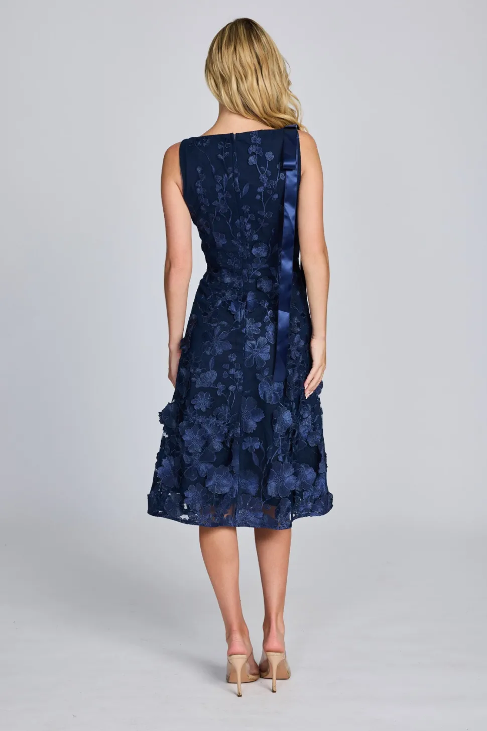 romance__blake_ribbon_dre_2.webp Romance - Blake Ribbon Dress - Navy Flower