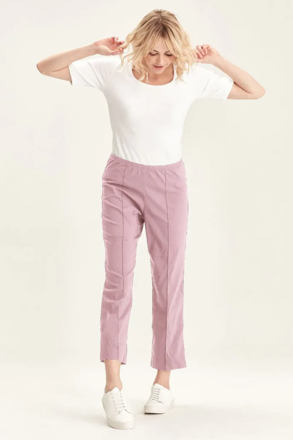 verge__acrobat__pant__blo_0.webp Verge - Acrobat 7/8 Pant - Blossom